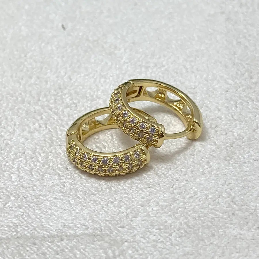 Brinco Argola Cravejada am banho 18K
