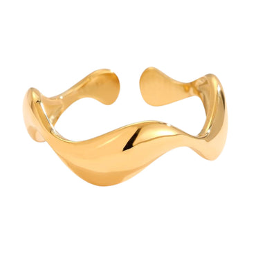 Adjustable Wave Ring Plated in 18k Gold