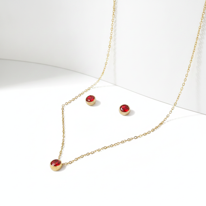 Conjunto em Aço Dourado com Pedras de Design Minimalista
