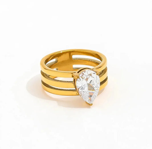 Anel Dourado de Design Triplo com Zircónia