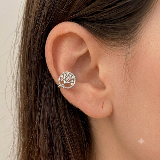 Ear Cuff Feminino em Aço Prateado com Árvore da Vida