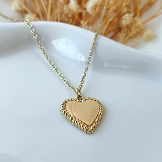 Colar de Coração Personalizável Dourado em Aço Inoxidável