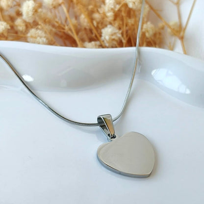 Colar Dourado com Medalha Personalizável em Aço Inoxidável